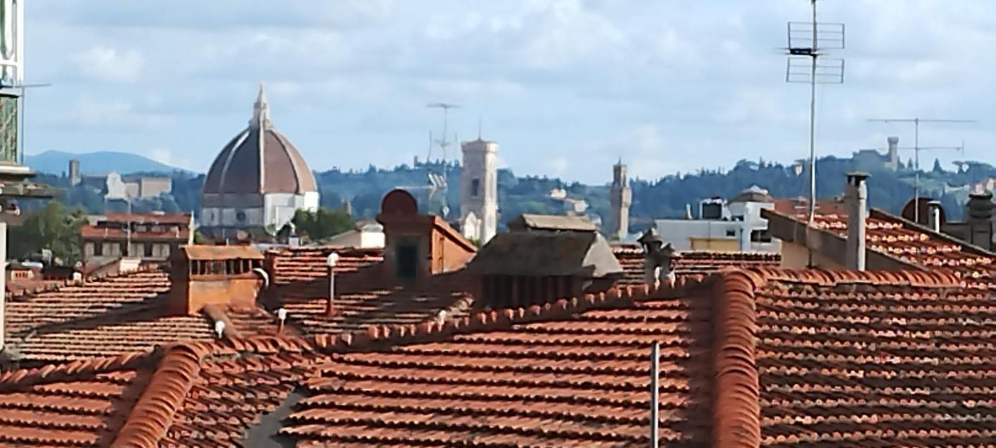 Sanesi's Penthouse Apartamento